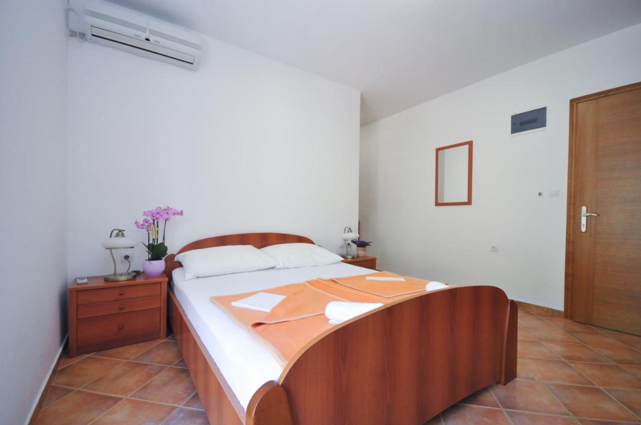 Tilia Apartments Budva Exteriör bild